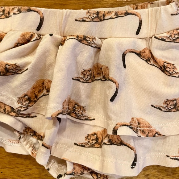 Kate Quinn Ruffle Butt Bloomers Bamboo Leopard and picnic blue shorts Summer lot - Picture 2 of 6